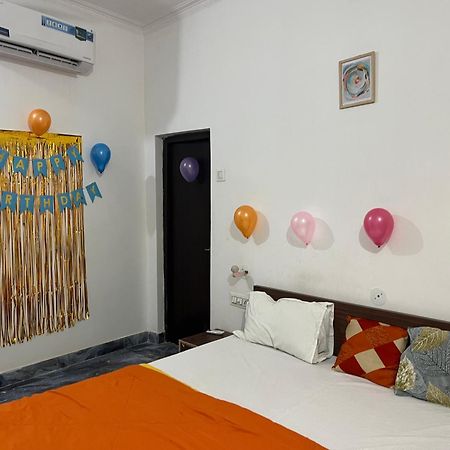 Sunrise Bed & Breakfast 카주라호 외부 사진